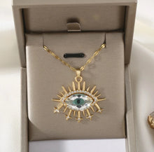 Load image into Gallery viewer, Evil eye protection pendant and necklace set
