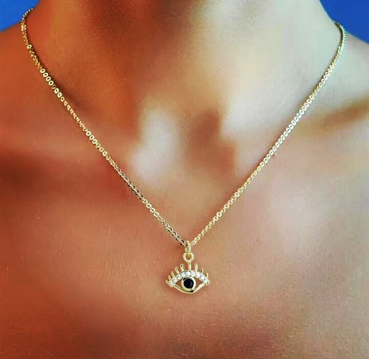 Turkish Blue Evil Eye pendant with necklace.