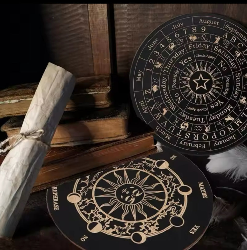 Wooden Pendulum Board with Moon Star Divination Energy Carven Plate Healing Meditation Board Ornaments Metaphysical Altar