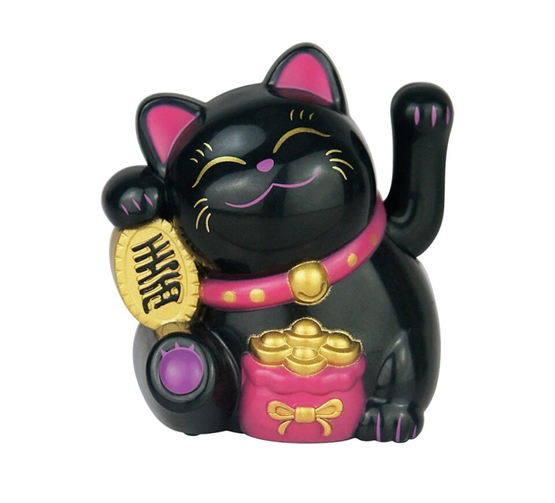 Lucky Cat Mini Solar Auto Waving Lucky Cat Car Decoration Cake Baking Statue Wealth Fortune Welcome Waving Cat Sculpture