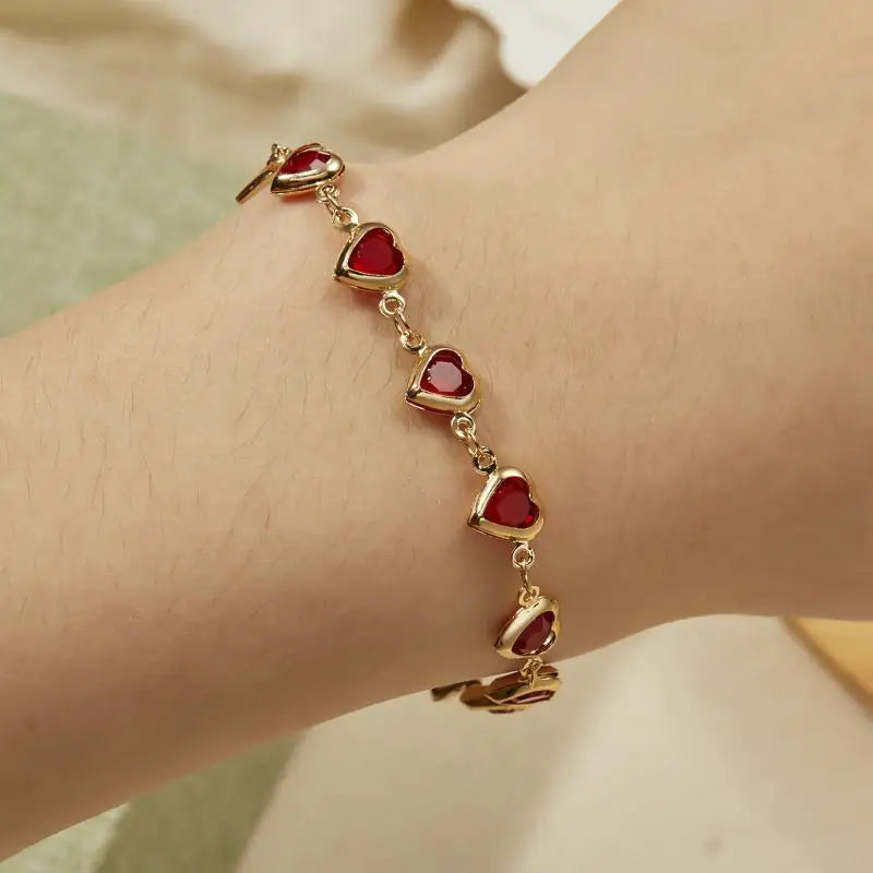 Exquisite Colored Glass Crystal Heart Bracelet for Women Romantic Zircon Metal Chain Bracelet Charm Jewelry Party Daily Birthday