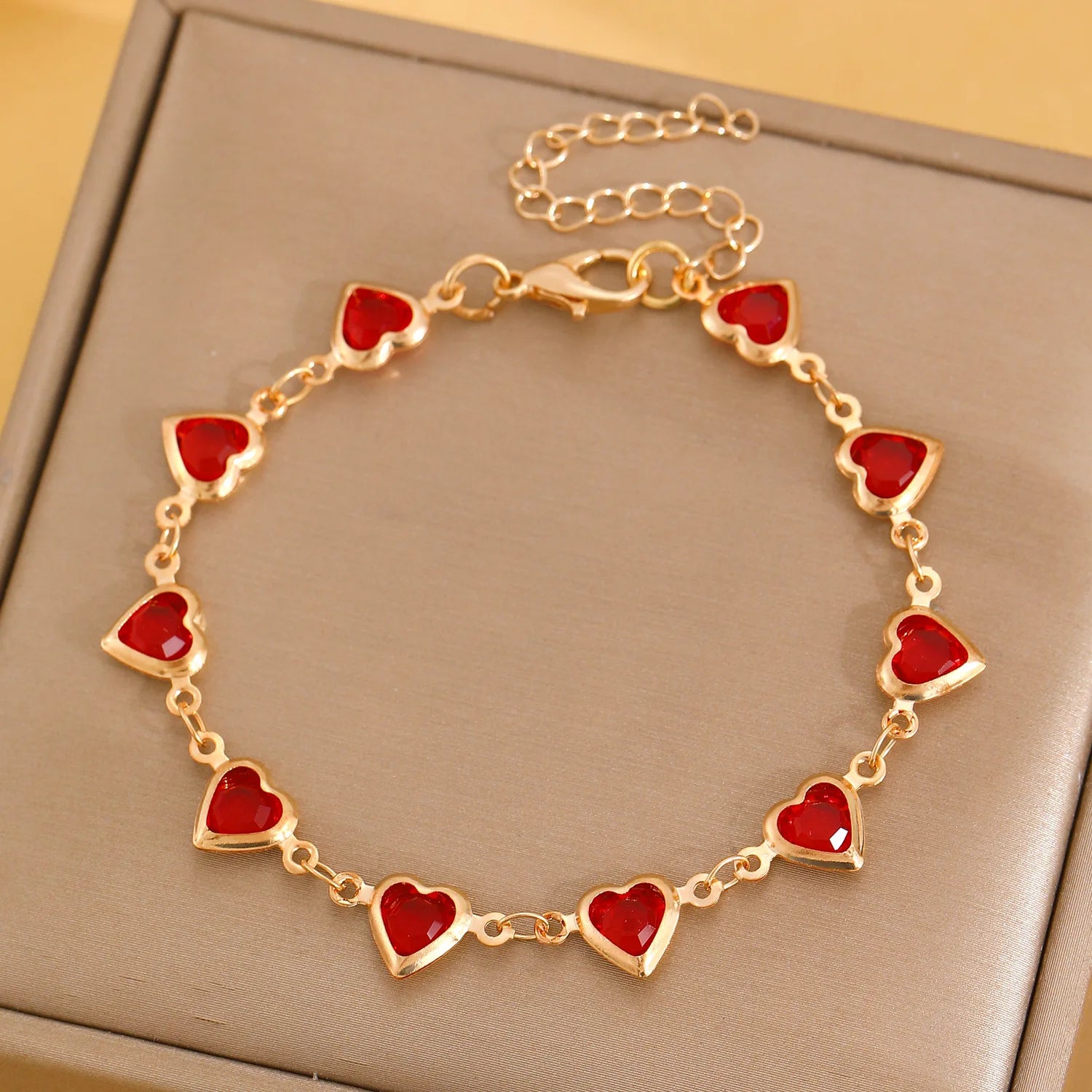 Exquisite Colored Glass Crystal Heart Bracelet for Women Romantic Zircon Metal Chain Bracelet Charm Jewelry Party Daily Birthday