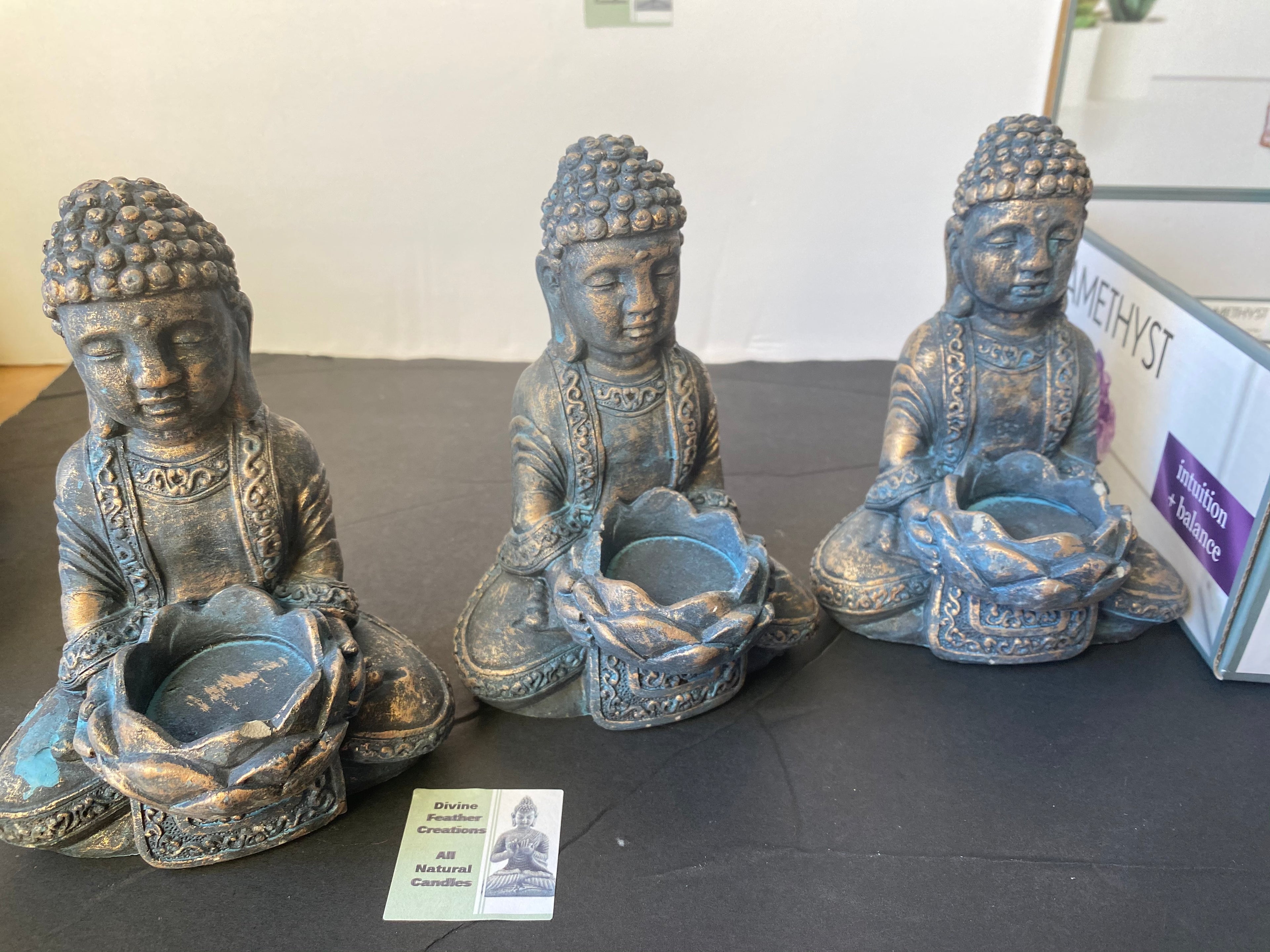 Offering Budda Statue